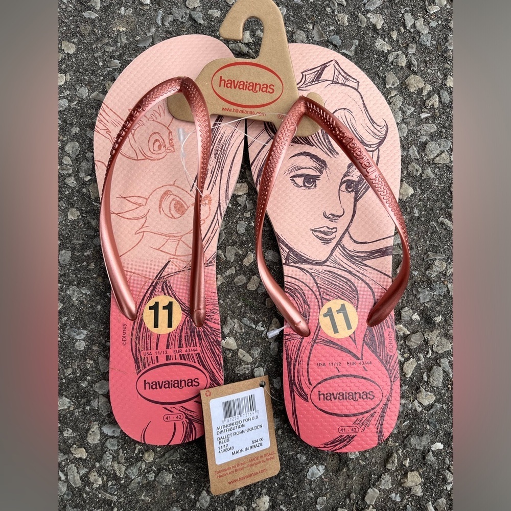 Havianas *NEW* Disney size 11  sleeping beauty